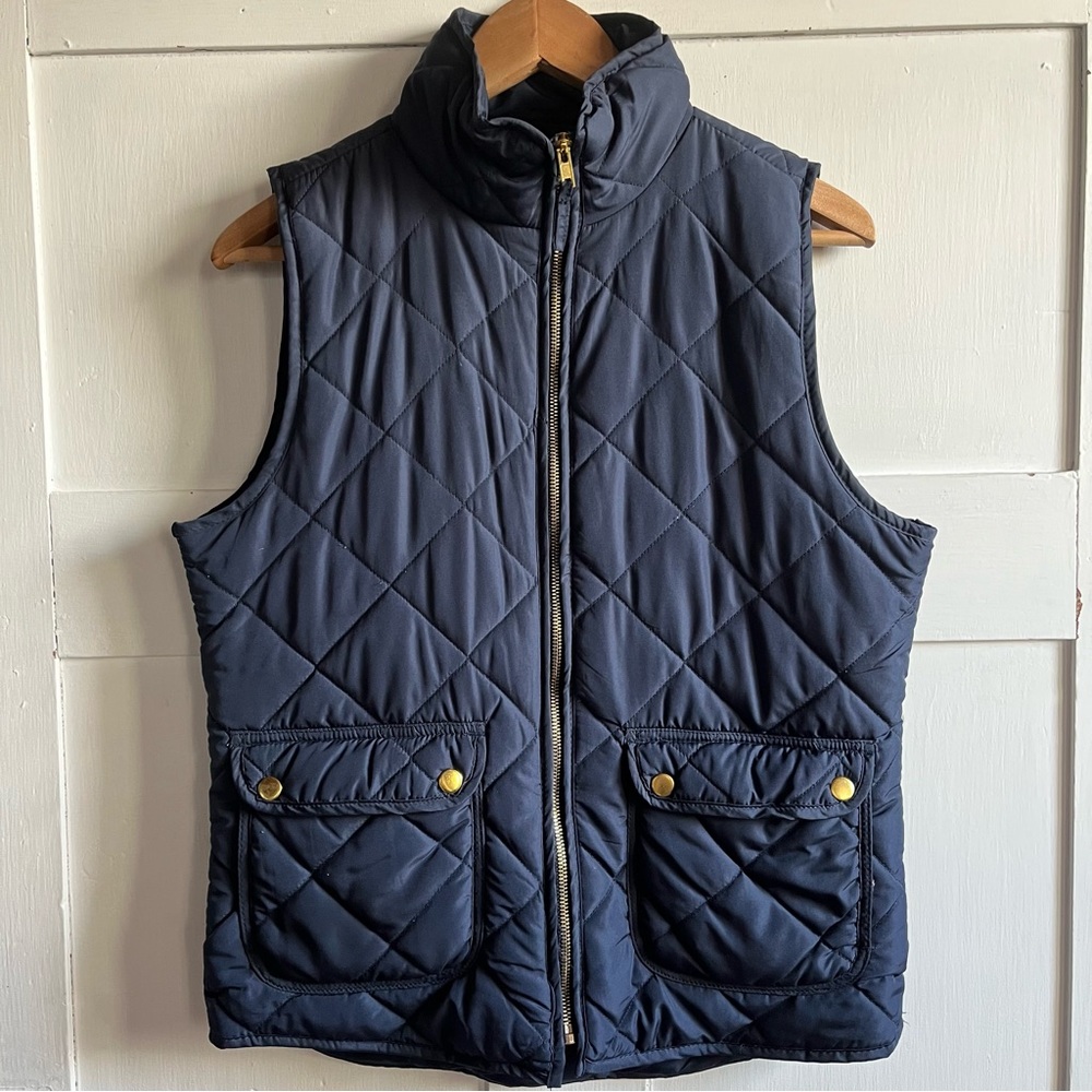Navy Blue Vest - Picture 1 of 6